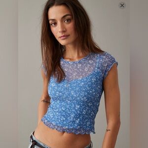 American Eagle Outfitters Blue Floral Crop Top